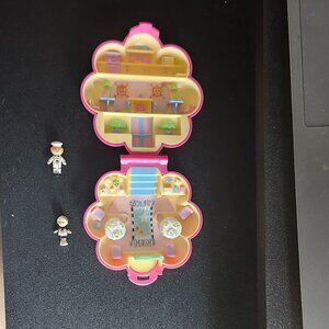 1990 Polly Pocket Vintage Mr. Fry's Restaurant Bluebird